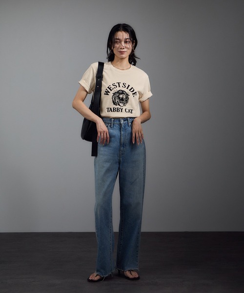 MIXTA（ミクスタ）の「【MIXTA(ミクスタ)】TABBY CAT CREWNECK T-SHIRTS/クルーネックTシャツ（Tシャツ/カットソー・レディース・ブラック系その他/ホワイト系その他5・S）」の3枚目の写真