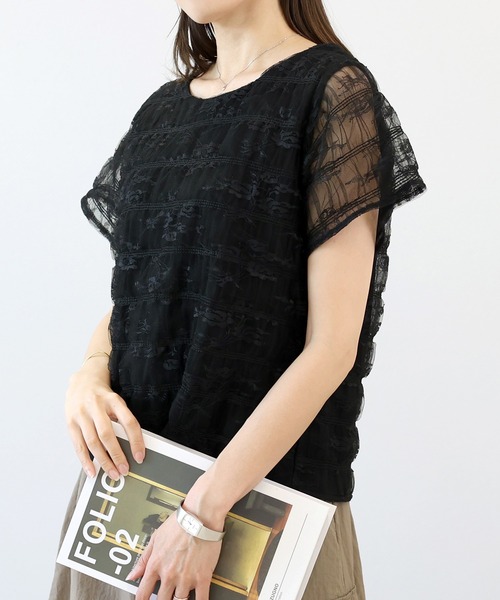Aletta vita(アレッタビータ)の「レースレイヤードプルオーバー(Tシャツ/カットソー・レディース・ブラック/オフホワイト・M)」の4枚目の写真
