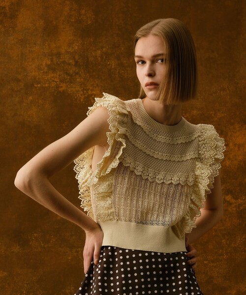 【期間限定】LOULOU WILLOUGHBY　レースフリルニットプルオーバー LOULOU WILLOUGHBY】レースフリルニットプルオーバー（ニット