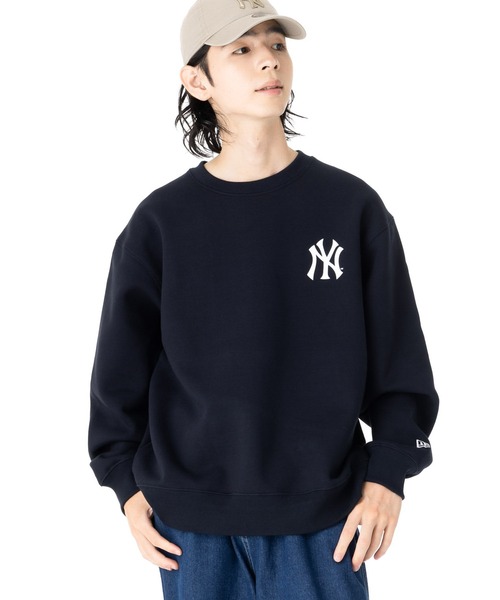 NEW ERA(ニューエラ)の「ニューエラ オーバーサイズトレーナー 中津川吾郎コラボ コットン(スウェット・メンズ・ネイビー・XXL/XL/L/M/S)」の2枚目の写真