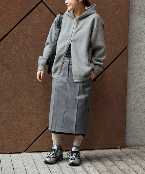 JOURNAL STANDARD（ジャーナルスタンダード）の「《追加》【洗える】ダブルニットフーディ（カーディガン/ボレロ・レディース・ベージュ/グレー/ブラック・36/38）」の11枚目の写真