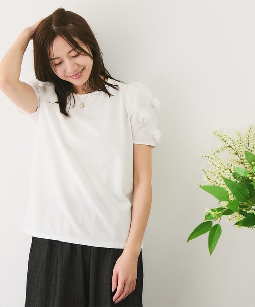 Jayro（ジャイロ）の「花モチーフ使いプルオーバー（Tシャツ/カットソー・レディース・ホワイト系その他/ブラック・M）」の13枚目の写真