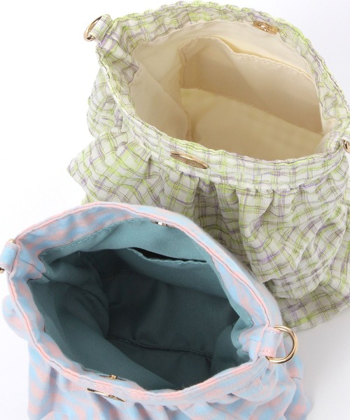 tiny tiny（ティニーティニー）の「フリルギャザーショルダーバッグ[tiny tiny(ティニーティニー)]（ショルダーバッグ・レディース・ブラック/その他1/グリーン・0）」の5枚目の写真