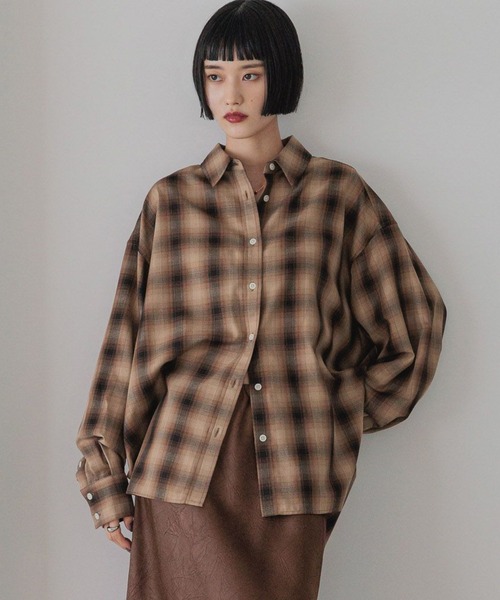 LOWRYS FARM（ローリーズファーム）の「アソートチェックＢＩＧシャツ  525629（シャツ/ブラウス・レディース・ブラック/ブラウン/ブルー/レッド/グリーン/ブルー系その他・FREE）」の3枚目の写真