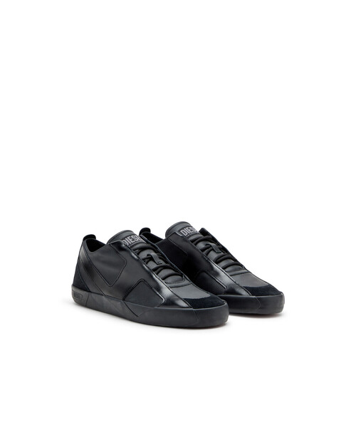 DIESEL(ディーゼル)の「メンズ スニーカー SLANTE-D S-SLANTE-D LOW(スニーカー・メンズ・ブラック×レッド/ホワイト×レッド/グレー系その他/ブラック×ブラック・42/43/44/41/40)」の9枚目の写真