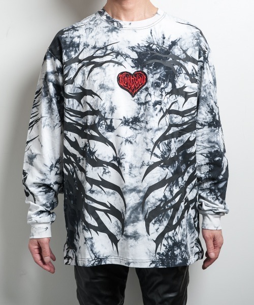 BACKSTAGE PASS(バックステージパス)の「CRIMSON GHOST LS(クリムゾン ゴースト LS)ビッグシルエット クルーネック プリント ロンT(Tシャツ/カットソー・メンズ・ブラック/ダークグレー/ホワイト系その他・FREE)」の4枚目の写真