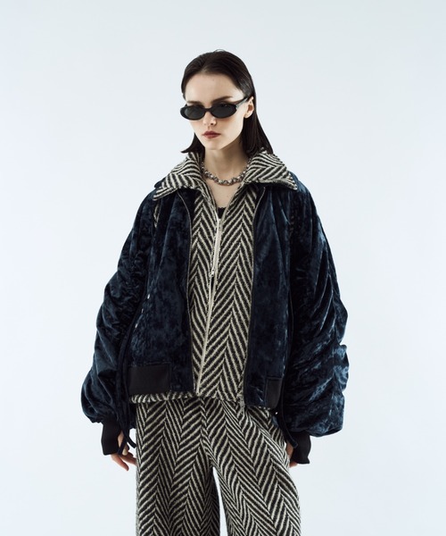 seyto(セイト)の「Crush velour gather blouson / クラッシュベロアギャザーブルゾン(ブルゾン・メンズ・ブラック/マスタード・2/1)」の9枚目の写真