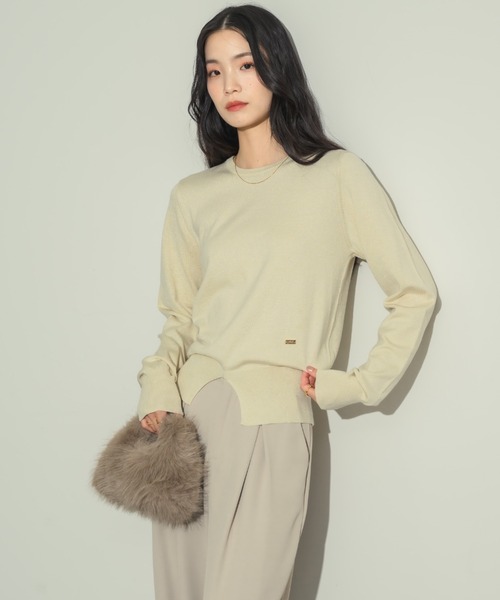 NEUNA（ヌナ）の「センタースリットニットプルオーバー（ニット/セーター・レディース・グレー/ブラック/アイボリー/レッド・FREE）」の22枚目の写真