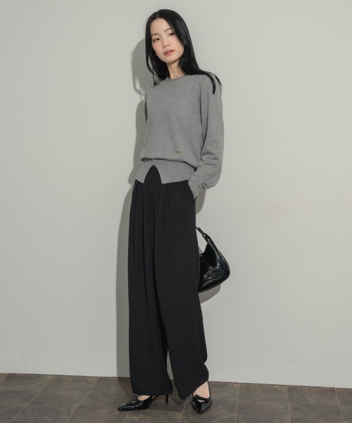 NEUNA（ヌナ）の「センタースリットニットプルオーバー（ニット/セーター・レディース・グレー/ブラック/アイボリー/レッド・FREE）」の12枚目の写真