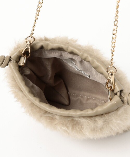 B:MING by BEAMS（ビーミングバイビームス）の「フェイク ファー チェーン バッグ（ショルダーバッグ・レディース・ライトグレー/ブラウン系その他・ONE SIZE）」の14枚目の写真