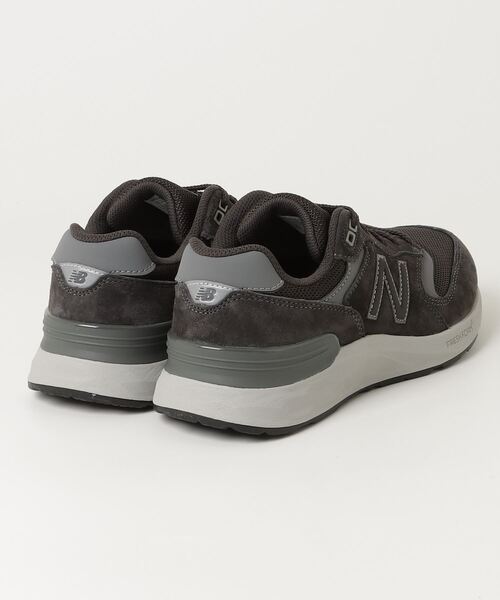NEW BALANCE(ニューバランス)の「ニューバランス New Balance Walking 880 v7_(スニーカー・メンズ・チャコールグレー・25.5cm/26.5cm/27.5cm/26.0cm/27.0cm/28.0cm/25.0cm)」の2枚目の写真