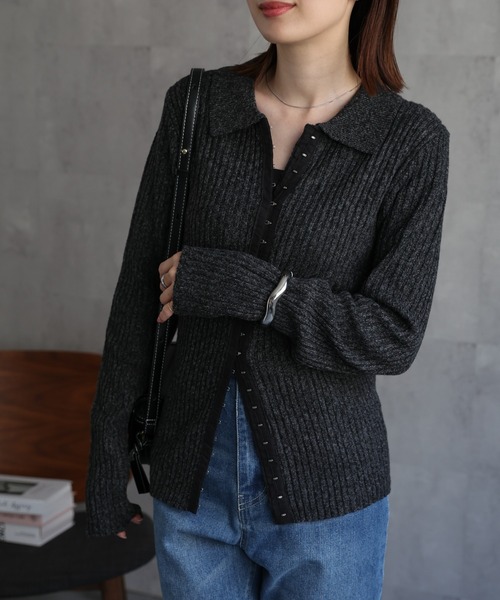 sakishimatokyo（サキシマトーキョー）の「ホック付きポロ襟 ミックスニット（ニット/セーター・レディース・ブラウン/チャコールグレー/アイボリー/グリーン・FREE）」の11枚目の写真