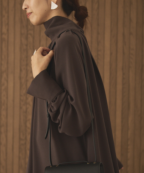 VERMEIL par iena（ヴェルメイユパーイエナ）の「NEW 2WAY ボウタイワンピース（ワンピース・レディース・ブラウン/ネイビー・FREE）」の4枚目の写真