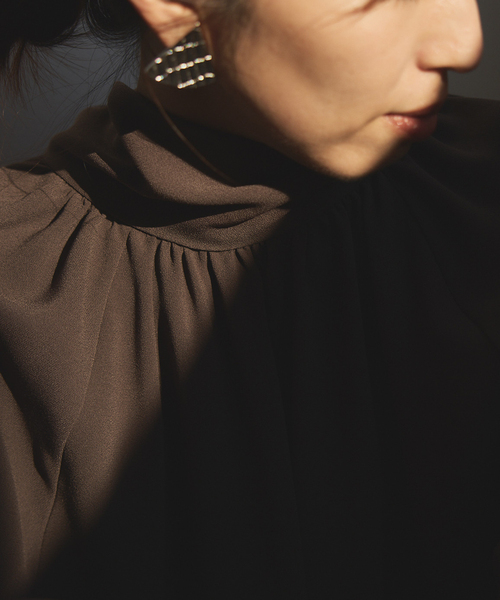 VERMEIL par iena（ヴェルメイユパーイエナ）の「NEW 2WAY ボウタイワンピース（ワンピース・レディース・ブラウン/ネイビー・FREE）」の7枚目の写真