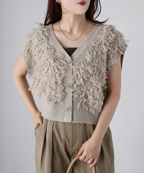 Riberry（リベリー）の「ループヤーンニットベスト（ベスト・レディース・ベージュ/オフホワイト/ブラック・FREE）」の11枚目の写真