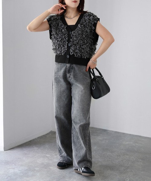 Riberry（リベリー）の「ループヤーンニットベスト（ベスト・レディース・ベージュ/オフホワイト/ブラック・FREE）」の18枚目の写真