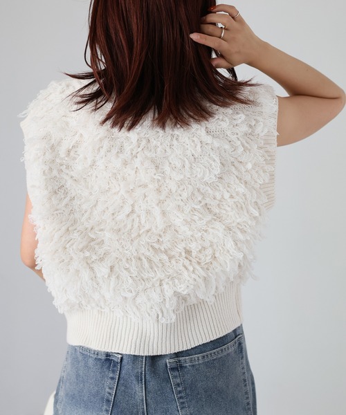 Riberry（リベリー）の「ループヤーンニットベスト（ベスト・レディース・ベージュ/オフホワイト/ブラック・FREE）」の17枚目の写真