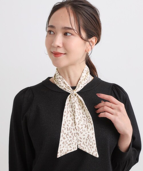 SHOO・LA・RUE（シューラルー）の「リング付帽スカーフ（バンダナ/スカーフ・レディース・アイボリー系/レッド系4/ベージュ系2/ブラック系2/ブルー系その他3/ベージュ系1/ベージュ系/パープル系5・00）」の9枚目の写真