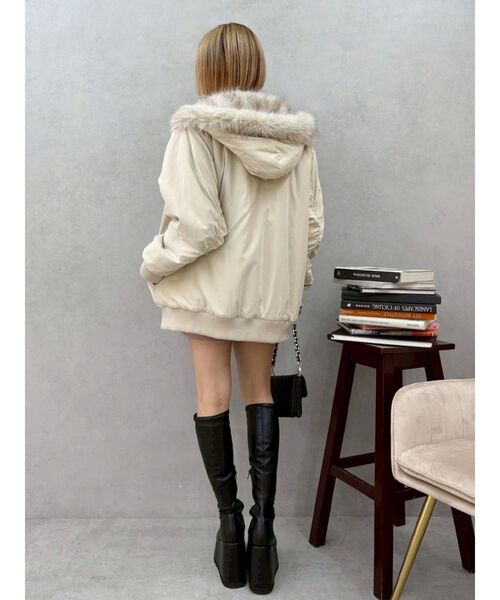 リバーシブルオーバーサイズフードブルゾン（ブルゾン）｜EVRIS