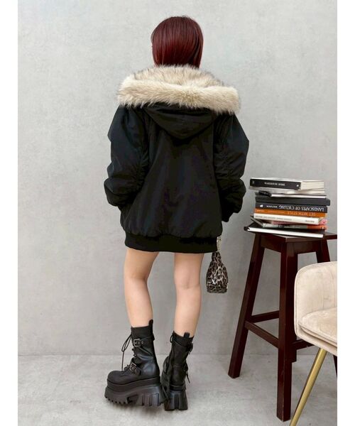 リバーシブルオーバーサイズフードブルゾン（ブルゾン）｜EVRIS