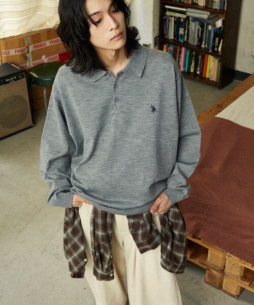 U.S. POLO ASSN.（ユーエスポロアッスン）の「U.S. POLO ASSN./ユーエスポロアッスン 別注 SWEAT LIKE KNIT POLO/スウェットライクニットポロシャツ(限定展開)（ニット/セーター・メンズ・ブルー系その他/ネイビー/ブラック/チャコールグレー/グレー/ブラック系その他・LARGE/MEDIUM/SMALL）」の22枚目の写真