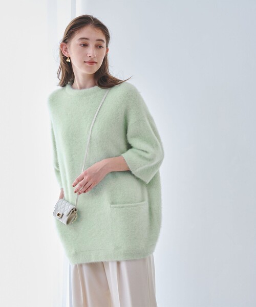 UNITED ARROWS（ユナイテッドアローズ）の「フォックスカシミヤ オーバーミドル プルオーバー（ニット/セーター・レディース・ライム/ブラック/グレー・FREE）」の3枚目の写真