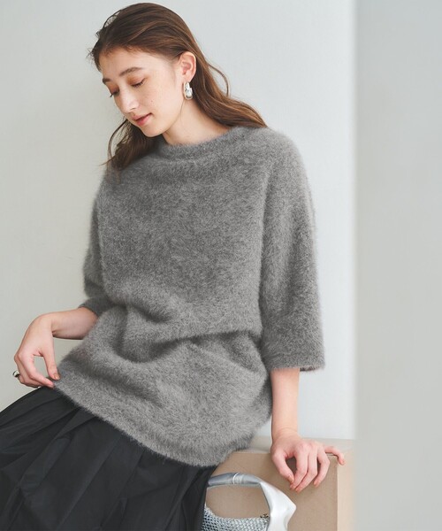 UNITED ARROWS（ユナイテッドアローズ）の「フォックスカシミヤ オーバーミドル プルオーバー（ニット/セーター・レディース・ライム/ブラック/グレー・FREE）」の9枚目の写真