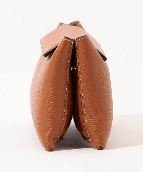 TOMORROWLAND （トゥモローランド）の「REE PROJECTS ELIEZE CLUTCH バッグ（クラッチバッグ・レディース・キャメル・FREE）」の3枚目の写真