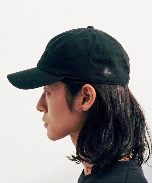 KELTY(ケルティ)の「KELTY URBAN EMBROIDERY TYPO LOGO CAP(キャップ・メンズ・ブラック・FREE)」の2枚目の写真