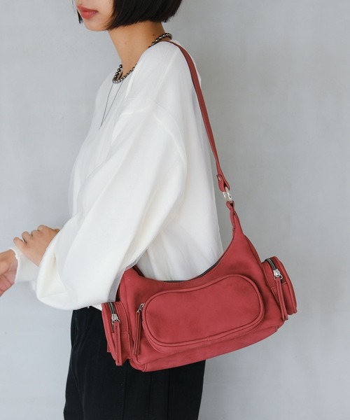 PAGEBOY(ページボーイ)の「ヴィンテージアウトポケットBAG(ショルダーバッグ・レディース・レッド/ブラウン系その他/ブラック・FREE)」の21枚目の写真