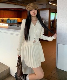 Mejoul（メジュール）の「【セットアップ】レースリボンケーブルニットトップス×プリーツニットスカート（セットアップ）」