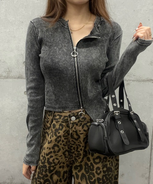ROGER AND RAW(ロジャーアンドロウ)の「アシメジップリブ長袖トップス(Tシャツ/カットソー・レディース・ホワイト/ブラウン/スミクロ・FREE)」の16枚目の写真