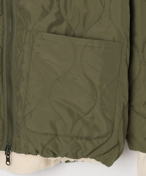 BAYFLOW（ベイフロー）の「[異素材で楽しめる]ボアリバーシブルブルゾン（ブルゾン・レディース・ブラック/ブラウン/オフホワイト・SMALL/MEDIUM）」の21枚目の写真