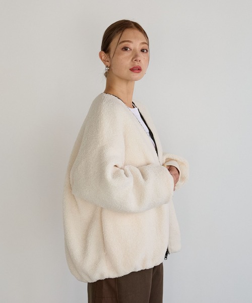 異素材で楽しめる]ボアリバーシブルブルゾン（ブルゾン）｜BAYFLOW