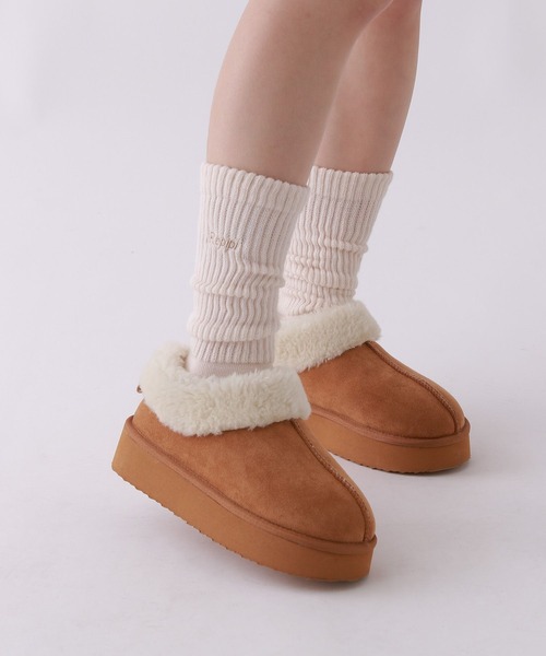 repipi armario(レピピ アルマリオ)の「アツゾコムートンシューズ(その他シューズ・キッズ・キャメル/アイボリー/ブラック・SMALL/MEDIUM/LARGE)」の2枚目の写真