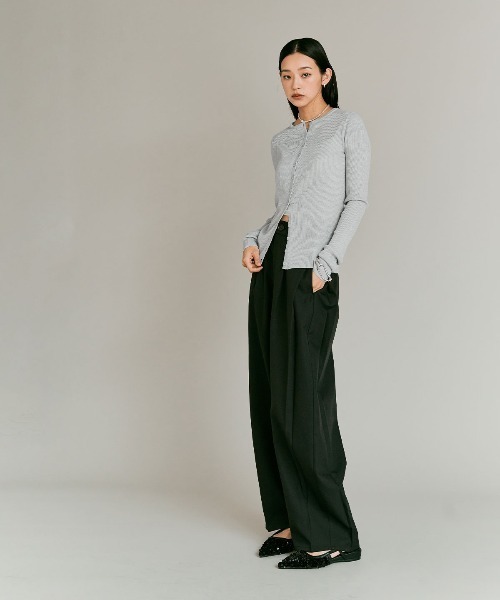 W:Huku(フーク)の「【W:Huku / ウールミックス ライトニット】ロングスリーブ カーディガン / Wool Blend Lightweight Knit Cardigan(ニット/セーター・レディース・ブラック/チャコール/ライトグレー/ブラウン・FREE)」の18枚目の写真