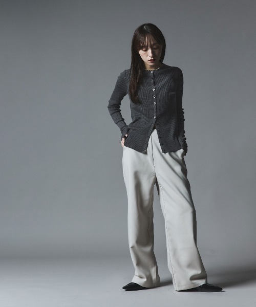 W:Huku(フーク)の「【W:Huku / ウールミックス ライトニット】ロングスリーブ カーディガン / Wool Blend Lightweight Knit Cardigan(ニット/セーター・レディース・ブラック/チャコール/ライトグレー/ブラウン・FREE)」の20枚目の写真