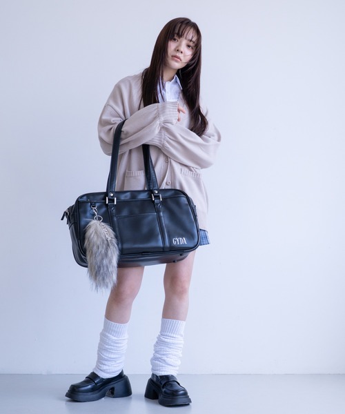 GYDA(ジェイダ)ファーチャーム付き合皮スクールボストン GY-B411