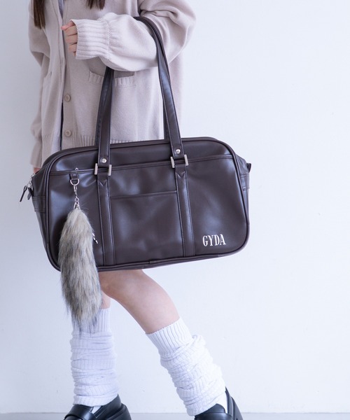 GYDA(ジェイダ)ファーチャーム付き合皮スクールボストン GY-B411