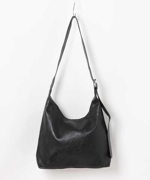 Burner(バーナー)の「【OKUOKU 0909】シンプル 大容量レザー バケツ型ショルダーバッグ oku-bag-15-13【RBTS】(ショルダーバッグ・レディース・ブラック・FREE)」の4枚目の写真