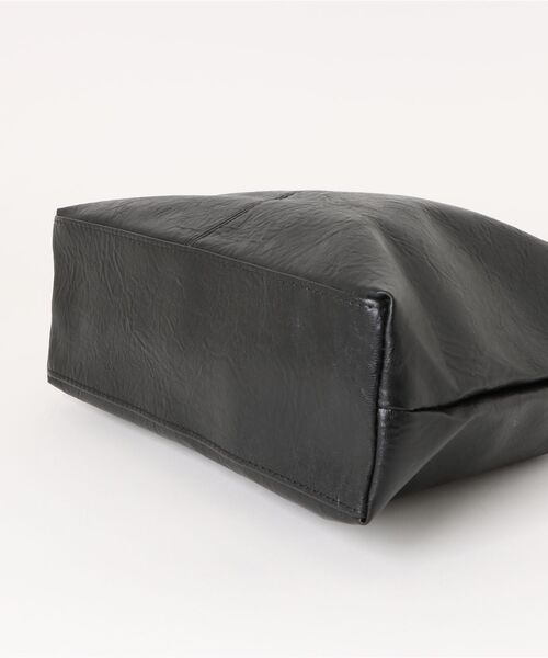 Burner(バーナー)の「【OKUOKU 0909】シンプル 大容量レザー バケツ型ショルダーバッグ oku-bag-15-13【RBTS】(ショルダーバッグ・レディース・ブラック・FREE)」の5枚目の写真