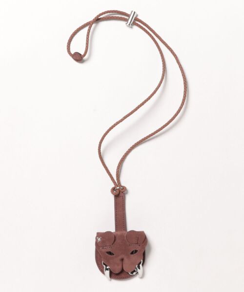 Vivienne Westwood(ヴィヴィアンウエストウッド)の「TIGER HEAD CHARM STRAP(ショルダーバッグ・レディース・ブラック/レッド系その他/ブラウン系その他・FREE)」の3枚目の写真