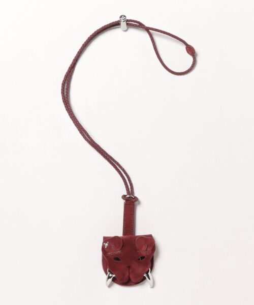 Vivienne Westwood(ヴィヴィアンウエストウッド)の「TIGER HEAD CHARM STRAP(ショルダーバッグ・レディース・ブラック/レッド系その他/ブラウン系その他・FREE)」の1枚目の写真