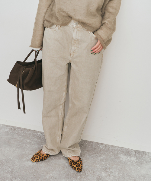 Spick & Span（スピックアンドスパン）の「upper hights/アッパーハイツ 別注THE HIM*（デニムパンツ・レディース・ブラック/ベージュ・23/26/25/24）」の11枚目の写真