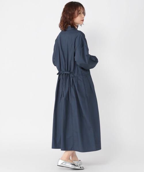 studio CLIP(スタディオクリップ)の「コットンバックドロストシャツワンピース(ワンピース・レディース・ベージュ/ネイビー/サックスブルー・FREE)」の11枚目の写真