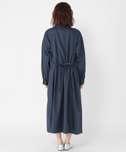 studio CLIP(スタディオクリップ)の「コットンバックドロストシャツワンピース(ワンピース・レディース・ベージュ/ネイビー/サックスブルー・FREE)」の16枚目の写真