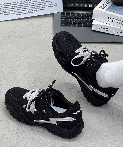 セール】星柄スニーカー（スニーカー）｜ViViDAY（ビビデー）の