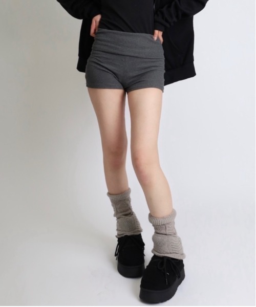 Vini（ヴィニ）の「リブニットレッグウォーマー（レッグウォーマー・レディース・グレー/ブラック/ホワイト/ベージュ・FREE）」の19枚目の写真