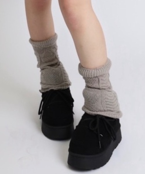 Vini（ヴィニ）の「リブニットレッグウォーマー（レッグウォーマー・レディース・グレー/ブラック/ホワイト/ベージュ・FREE）」の18枚目の写真