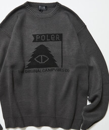 POLeR（ポーラー）の「限定展開 POLeR×FREAK'S STORE/ポーラー 別注 リラックスフィット ロゴデザイン ジャガード クルーネック ニット（ニット/セーター）」